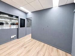 Carros Centre (D25), Factory #620558921